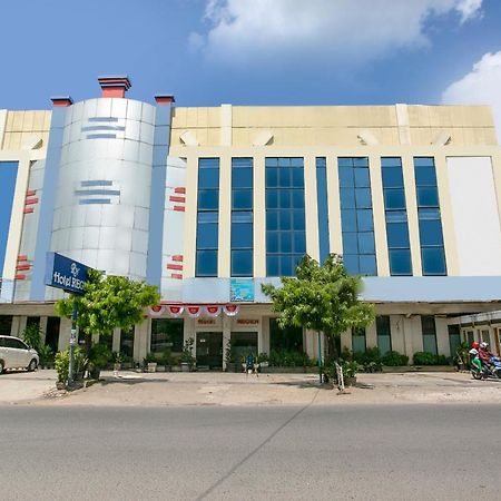 OYO 3031 Hotel Regenerasi Banjarmasin  Exterior foto