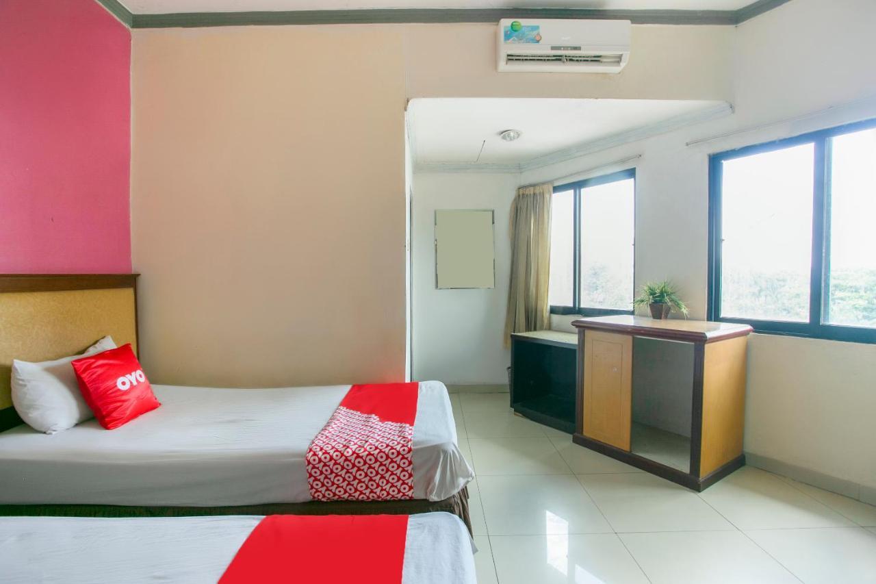 OYO 3031 Hotel Regenerasi Banjarmasin  Exterior foto